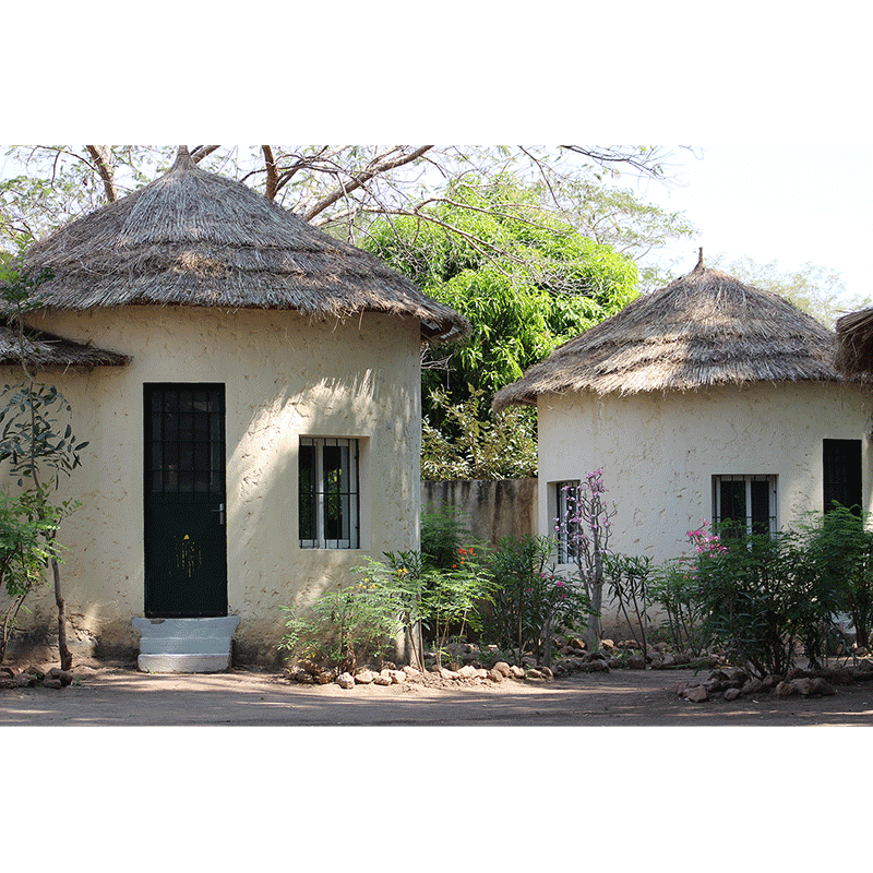Bungalows to accommodate hunters in south-central Chad